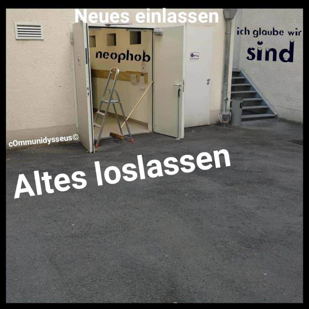 Leiter in Tür